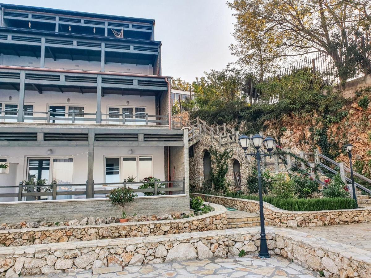 Aqua Holiday Apartments Vlore Ngoại thất bức ảnh