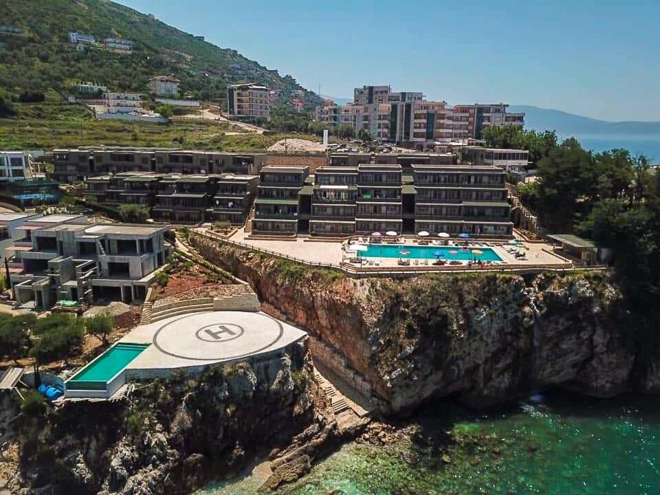 Aqua Holiday Apartments Vlore Ngoại thất bức ảnh