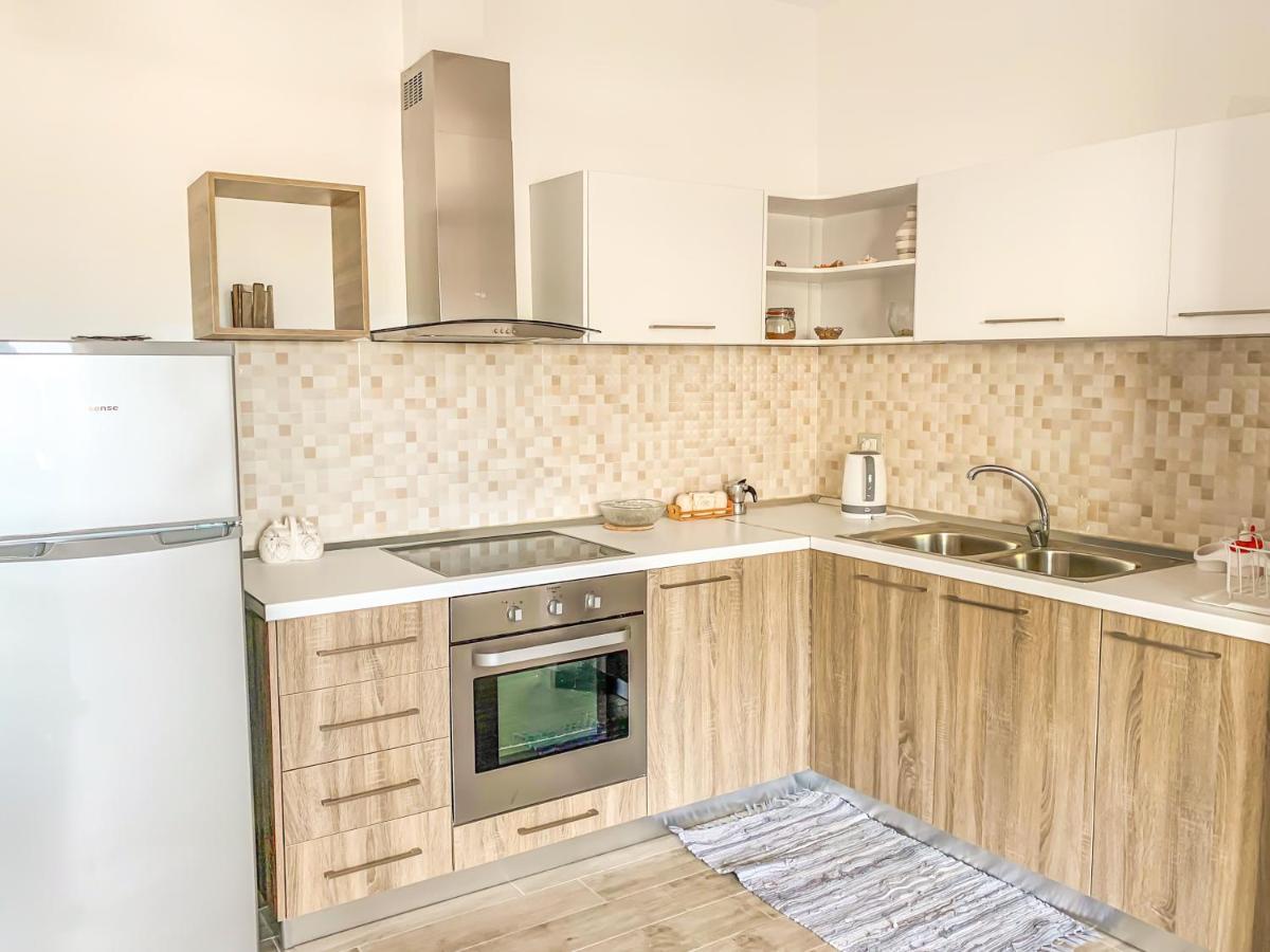 Aqua Holiday Apartments Vlore Ngoại thất bức ảnh
