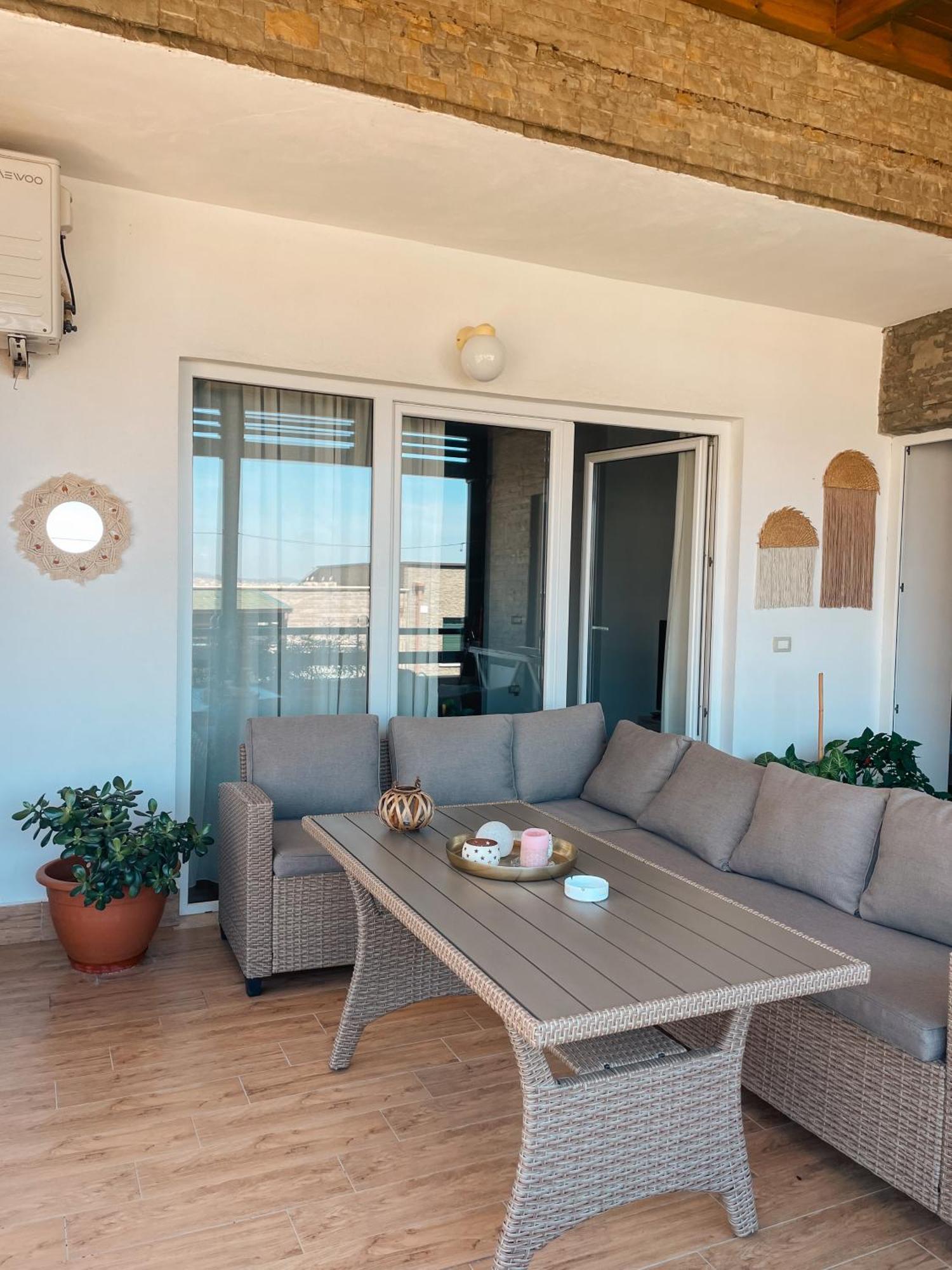 Aqua Holiday Apartments Vlore Ngoại thất bức ảnh