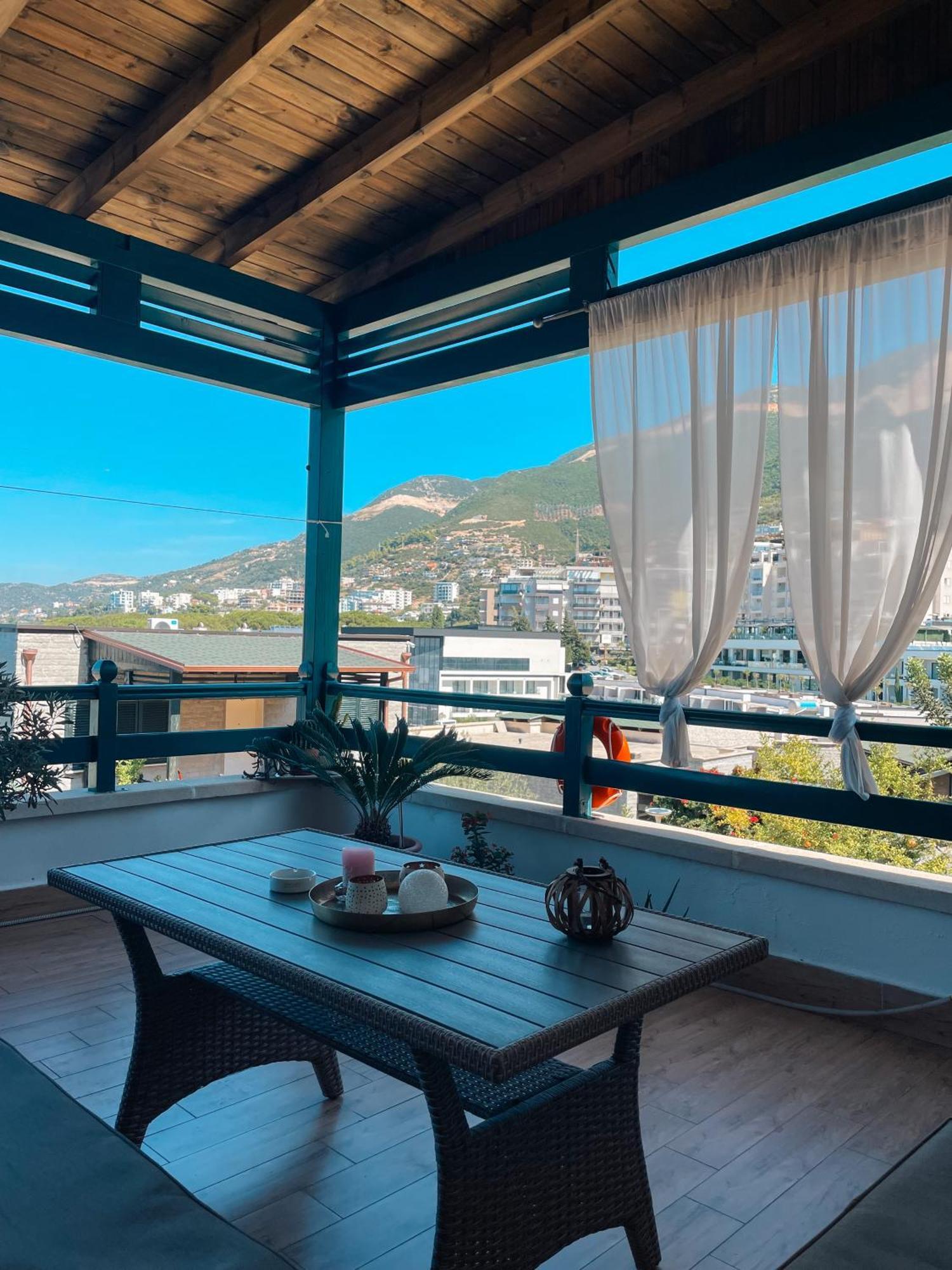 Aqua Holiday Apartments Vlore Ngoại thất bức ảnh